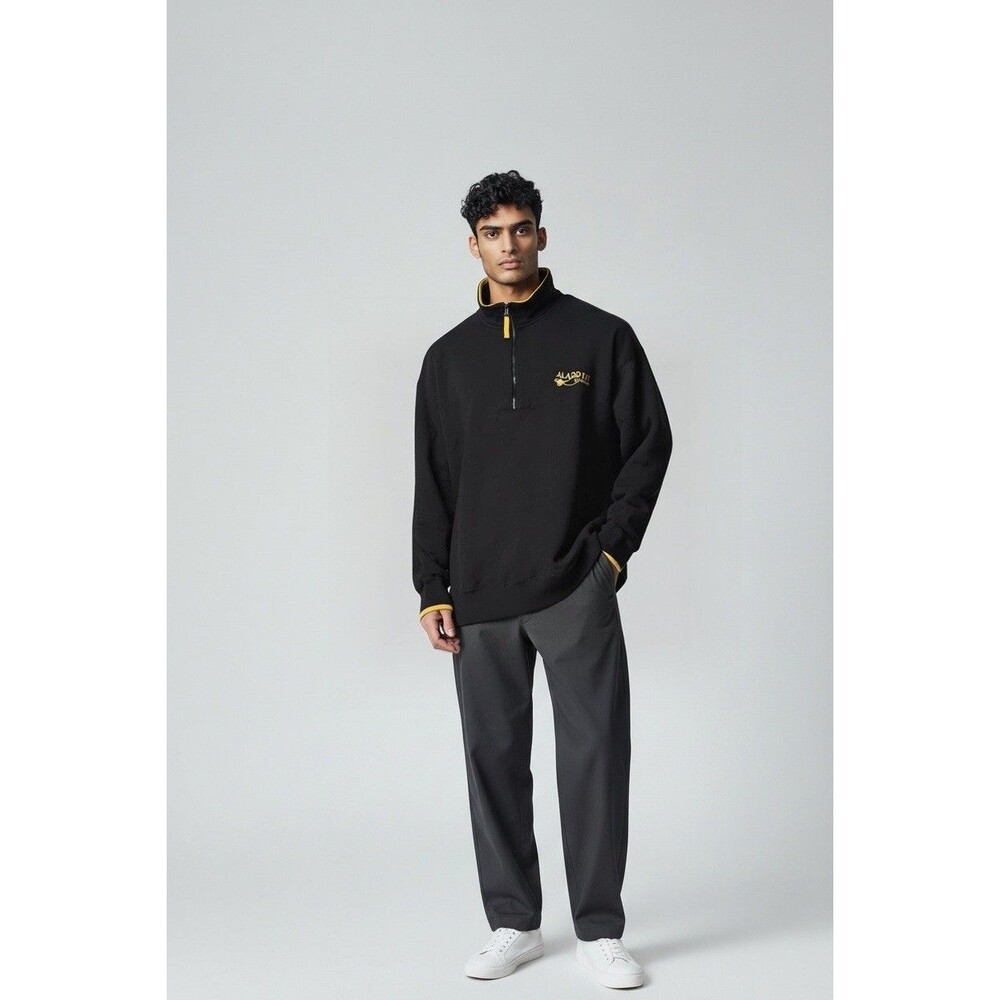 Vintage Aladdin Las Vegas Hotel (closed) 1/4 Zip black with gold trim Men XL
